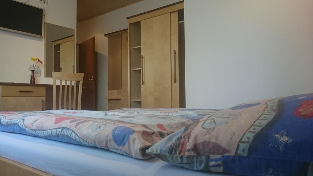 Gaestehaus Karassowitsch Rust Phòng bức ảnh