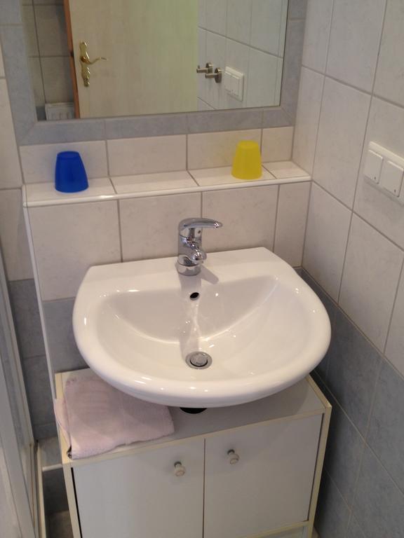 Gaestehaus Karassowitsch Rust Phòng bức ảnh